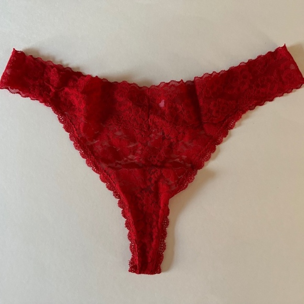 Auden Red Thong - Size XL - NEW Without Tags